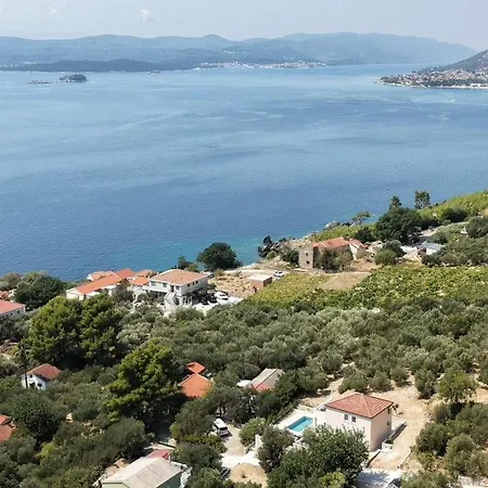 Pax Viridis Villa